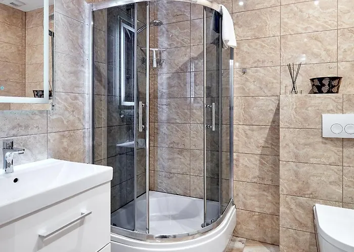 Warta River Cosy By Bookinghost Познань