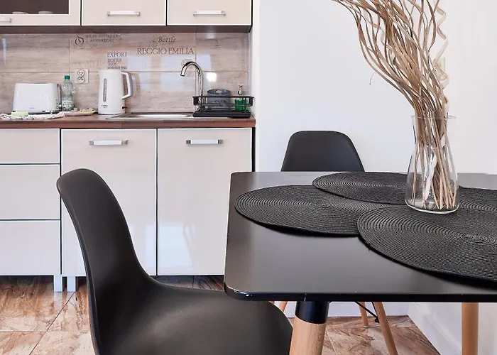 Warta River Cosy By Bookinghost * Poznań